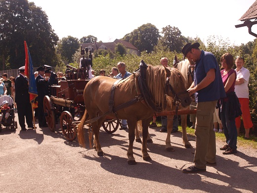 Fota z oslav 120.výročí založení SDH Střezimíř